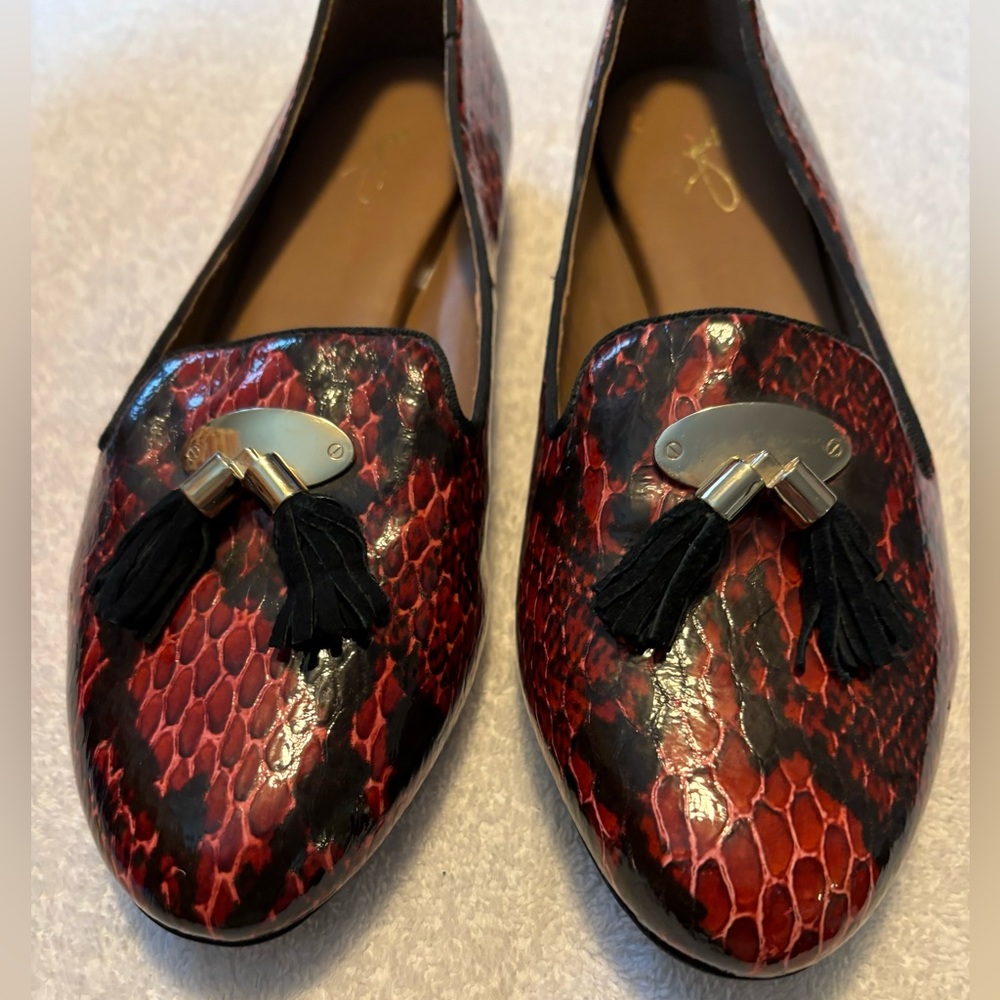 Brand New Flats By VR - Size 10 - box 13